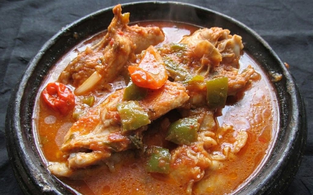 Kedjenou De Poulet Pondeuse